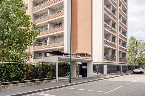 The residence · parking